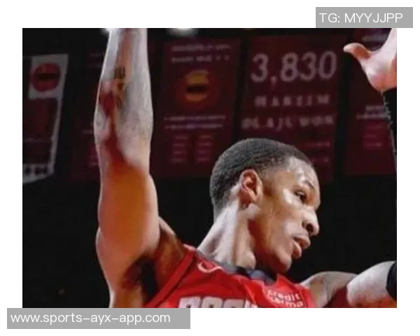 乌度卡强调谢泼德在KD身边的重要性今晚他成功找到进攻节奏