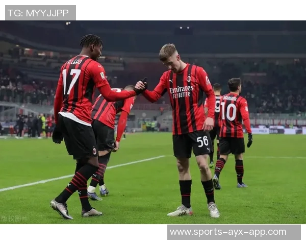 迪马济奥报道迈尼昂加比亚里奇提前归队与米兰合练