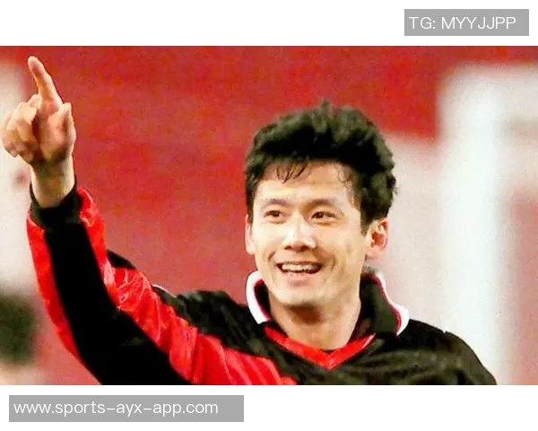 德甲官方祝贺杨晨52岁生日称赞其为中国德甲第一人贡献16球10助