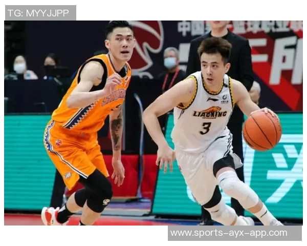 杨鸣谈后场双核去留问题强调决定权不在自己手中 杨鸣谈后场双核去留问题强调决定权不在自己手中