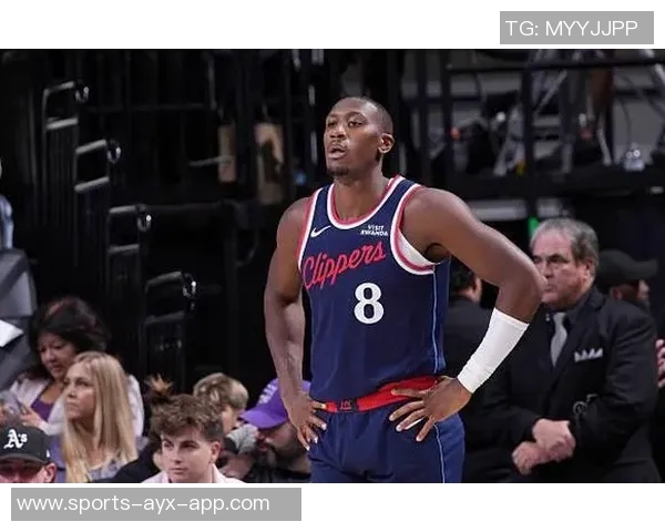 小卡称赞邓恩近期状态火热每场比赛都全力防守对手核心球员